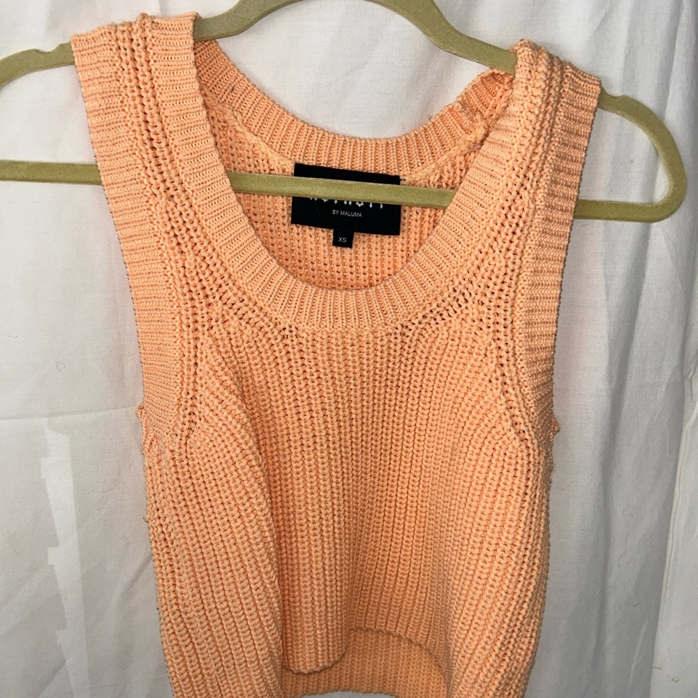 Royalty top
